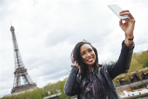 paris black women images.